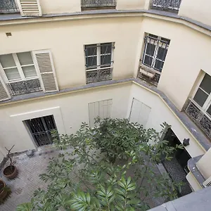  Apartment Beaune